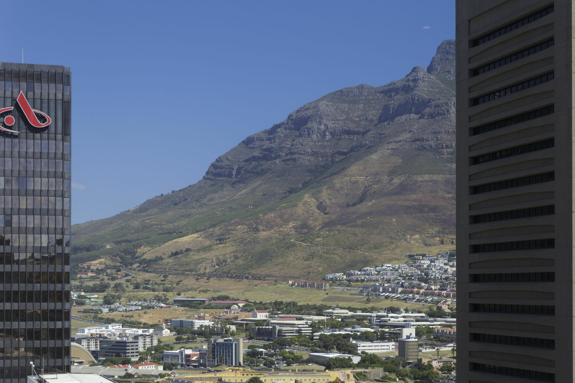 Triangle Luxury Suites By Totalstay Cape Town Dış mekan fotoğraf